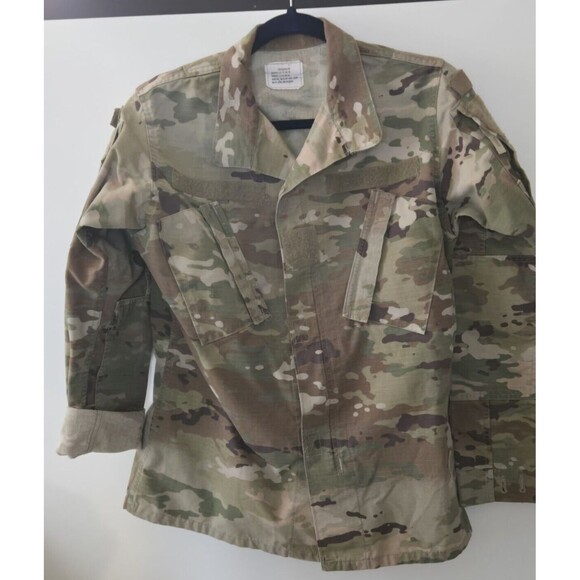 "MILITARY ISSUE"  CAMO LONG SLEEVE SHIRT...SIZE..CHEST 33 TO 36. - Picture 2 of 5